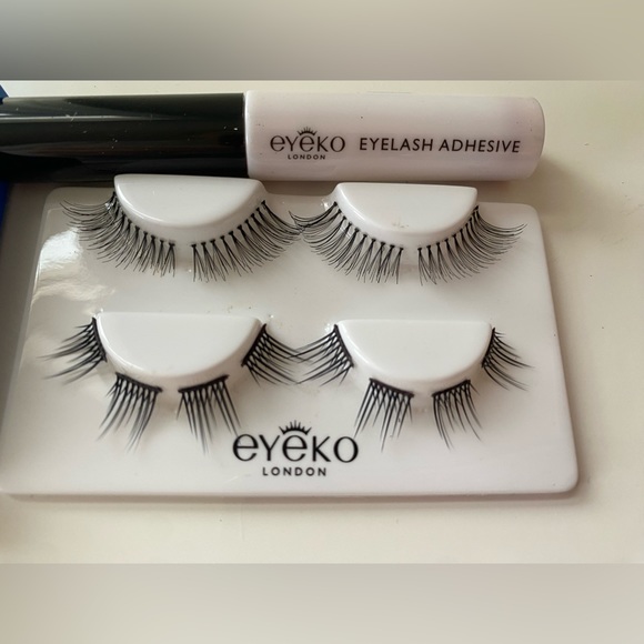 Eyeko x Alexa Chung Limited Edition Lash Wardrobe 2 Sets of False Eyelashes New - Picture 2 of 4